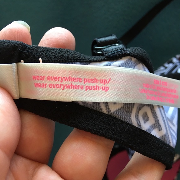 NWOT PINK Wear Everywhere Push Up Name & Snowflake Pattern Underwire Bra - Picture 8 of 11